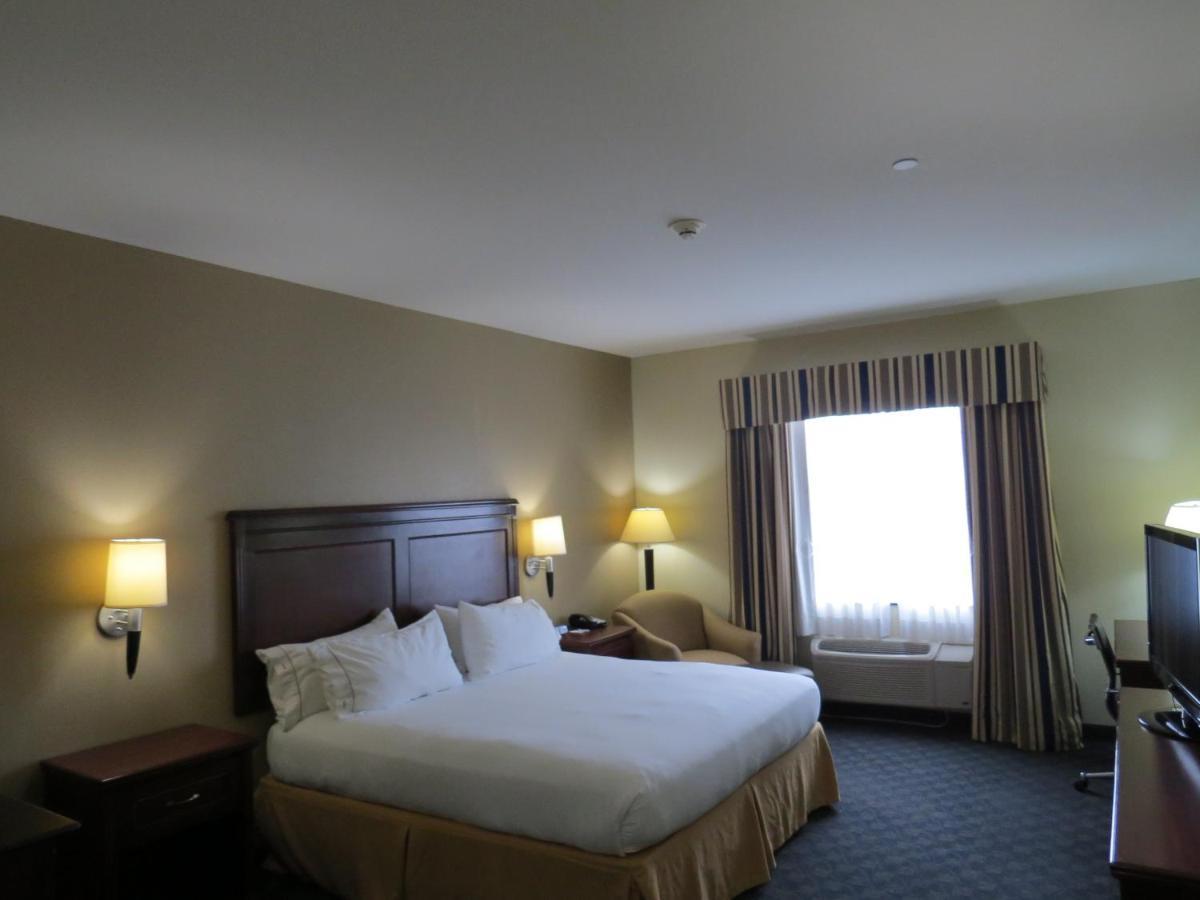 Holiday Inn Express Hotel & Suites Pampa By Ihg Zewnętrze zdjęcie