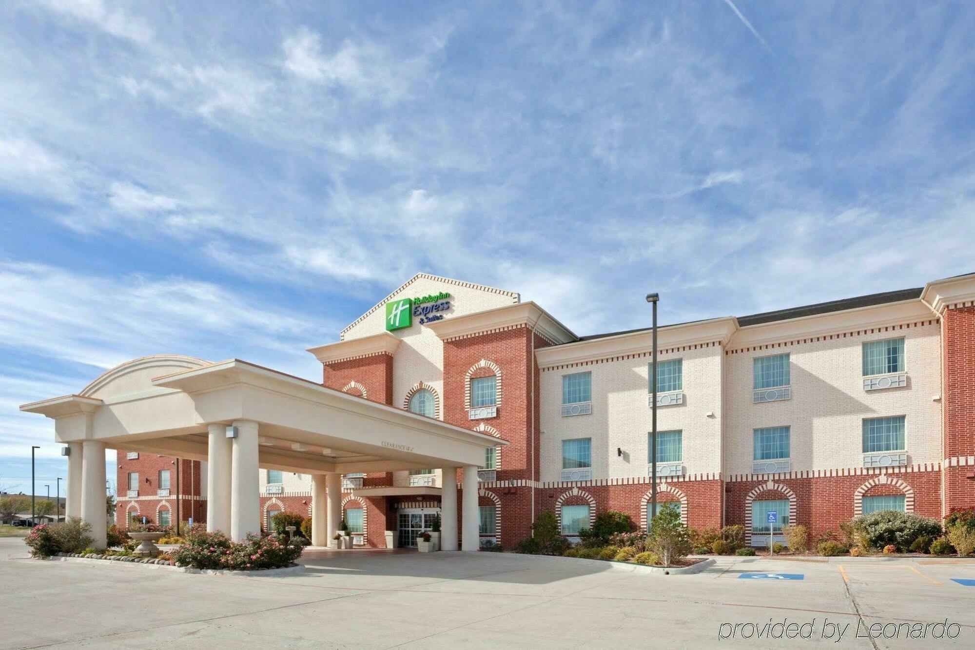 Holiday Inn Express Hotel & Suites Pampa By Ihg Zewnętrze zdjęcie