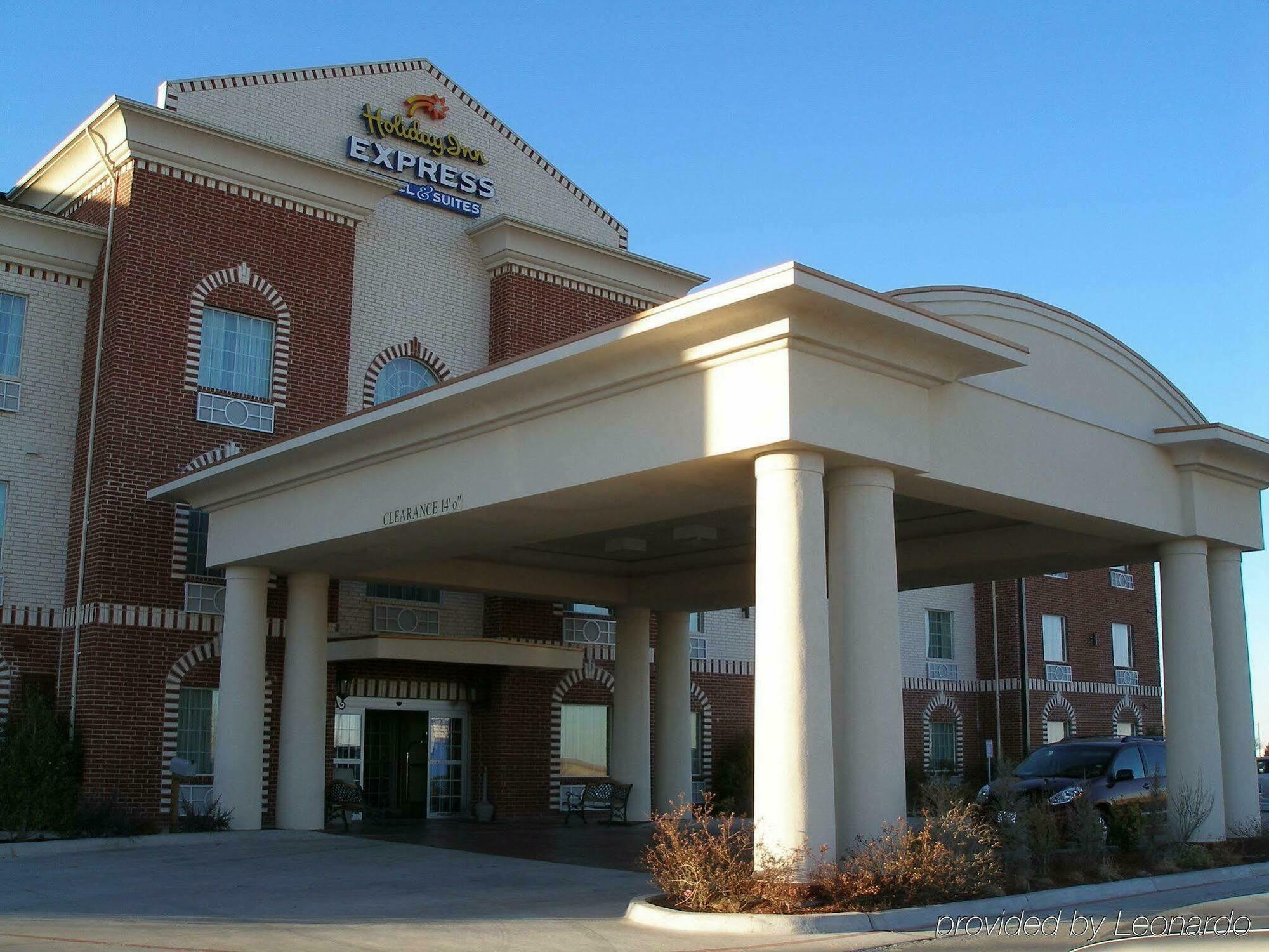 Holiday Inn Express Hotel & Suites Pampa By Ihg Zewnętrze zdjęcie
